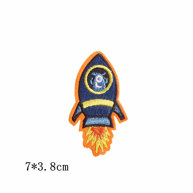 跨境火爆新款宇宙星球组合刺绣布贴服装装饰箱包补丁贴厂家直销
