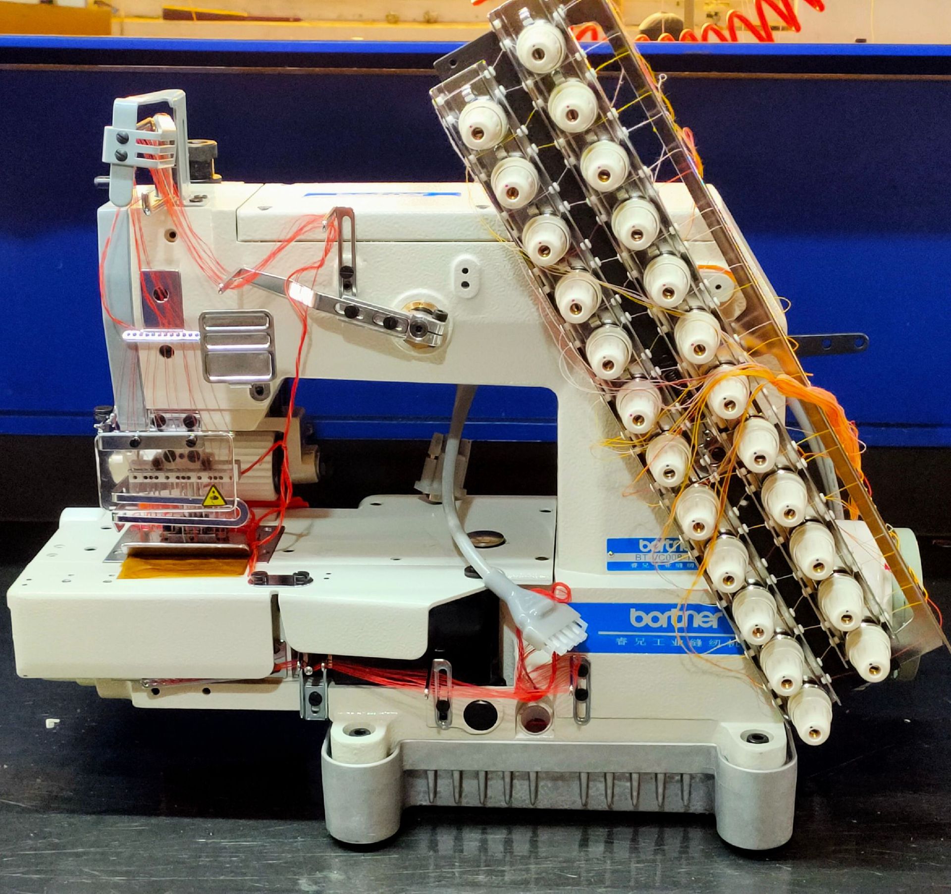 供应vc008拉腰机 十三针多针机 直驱上腰机 电脑橡筋机工业缝纫机