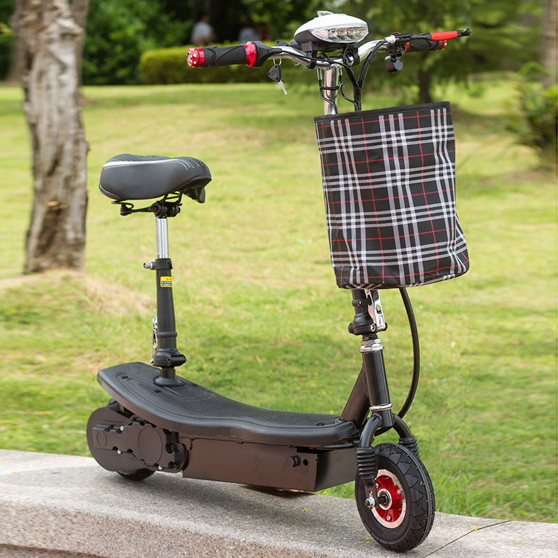 双轮便捷成人迷你折叠电动滑板车 8寸小型简易新款户外电瓶车批发