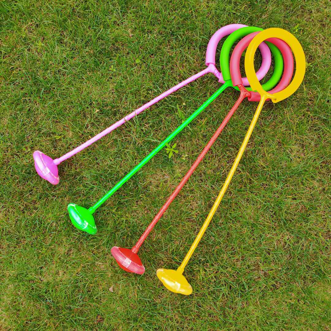 地摊闪光跳 儿童跳跳球 闪光跳舞球健身跳跳球儿童健身发光玩具