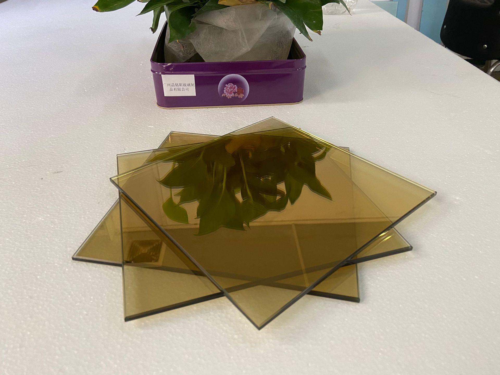 有色玻璃黄光玻璃 钢化玻璃 打孔玻璃 异形玻璃 来图定制工厂直销-阿