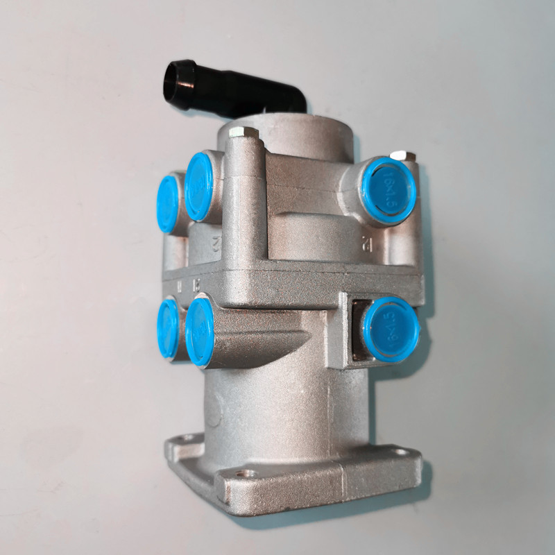 厂家直销 eq153 刹车总泵 汽车制动总泵 刹车王
