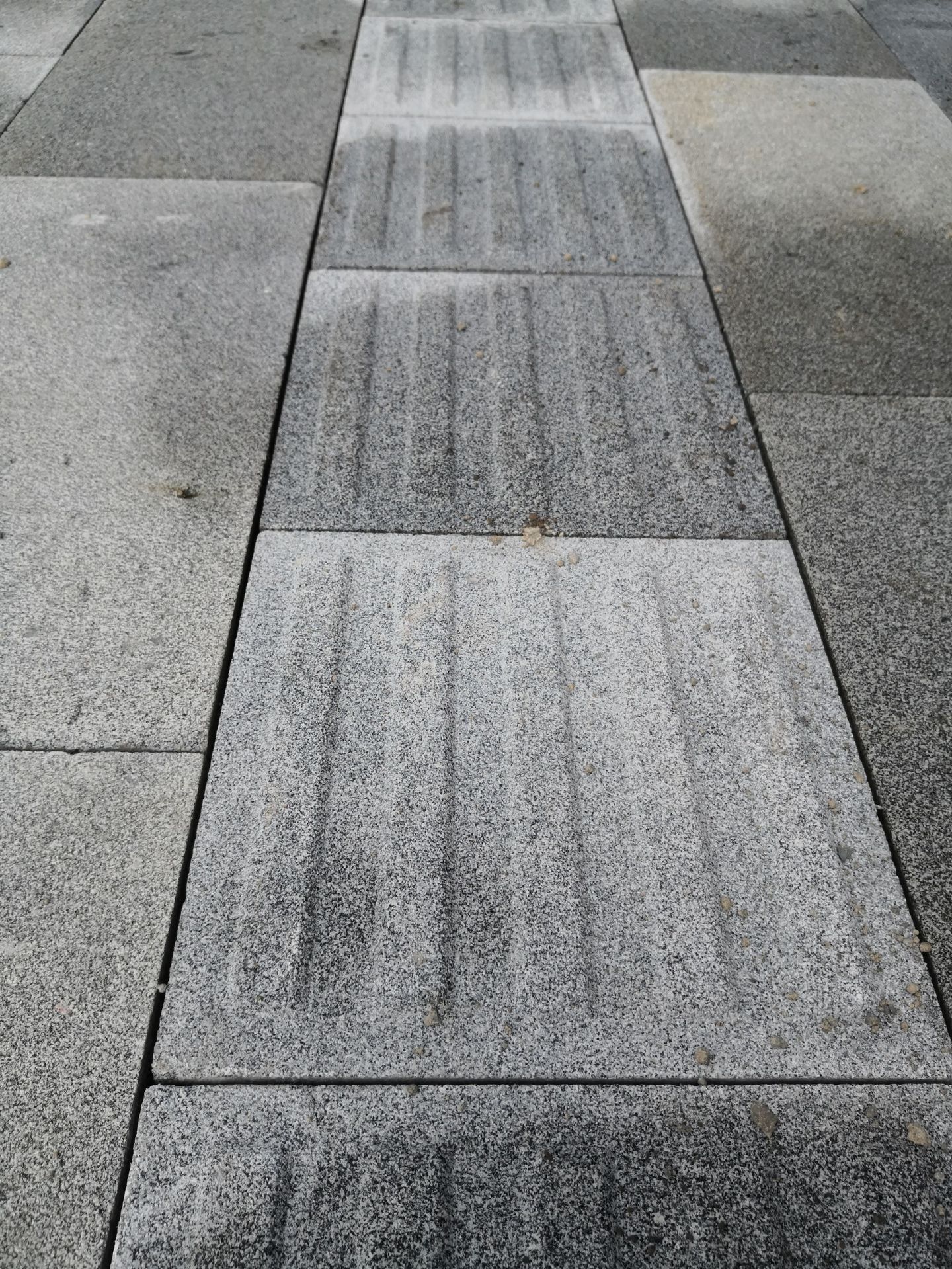 仿花岗岩pc砖 植草砖 路面砖 厂家直销新型仿石技术