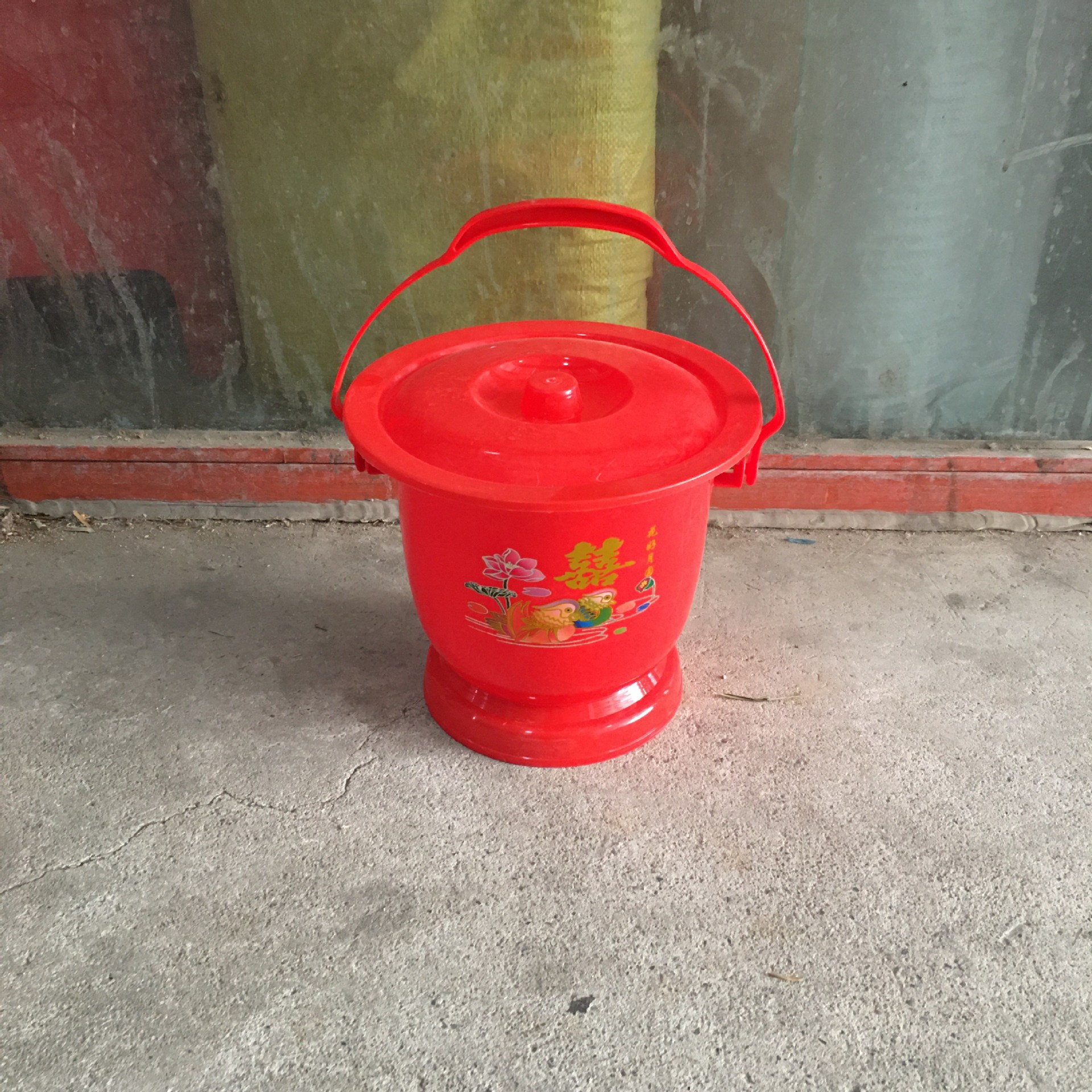 塑料痰盂家有喜事痰盂婚庆痰盂手提痰盂子小尿桶带盖痰盂