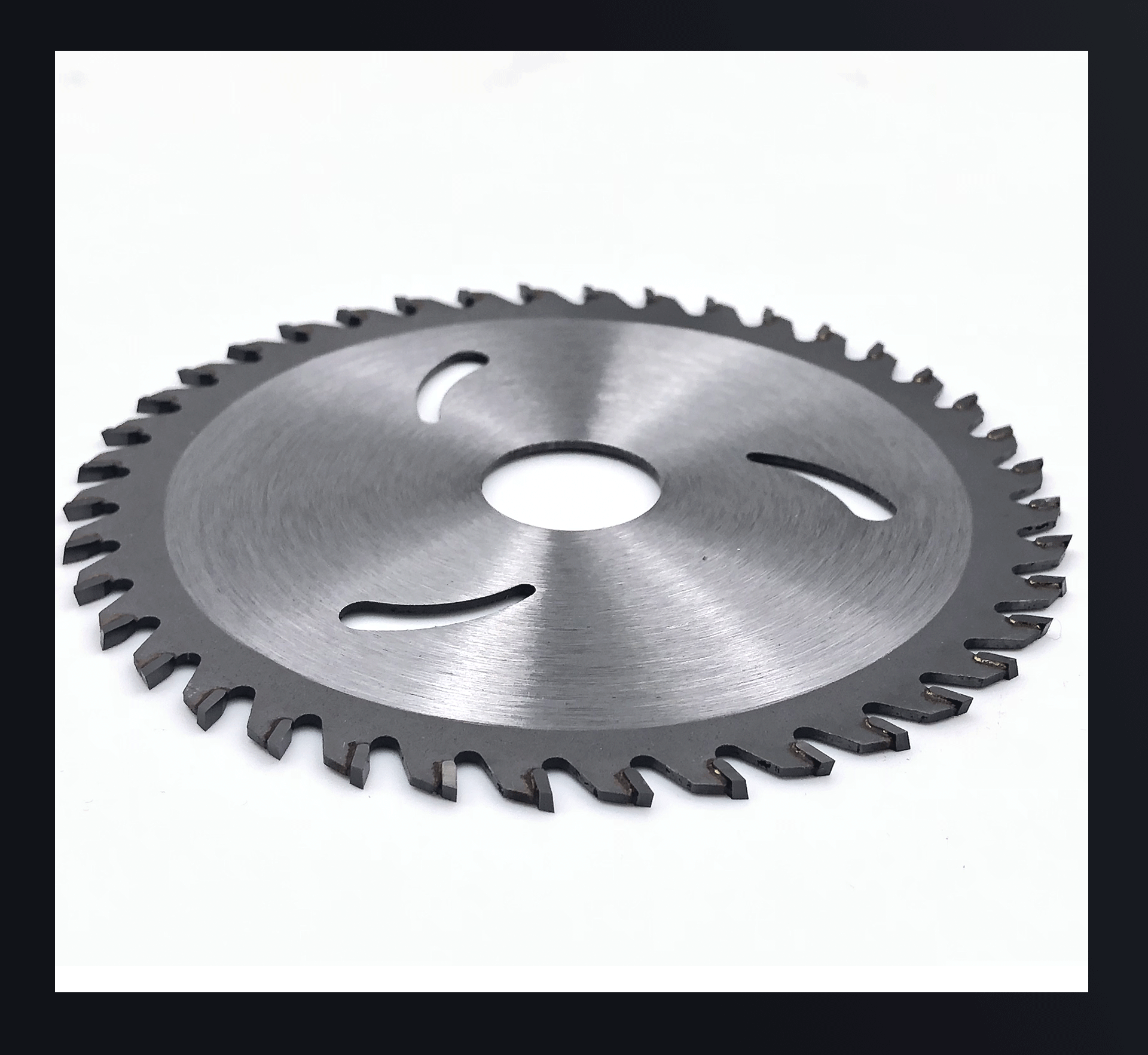 厂家批发割草机刀片农机配件灌木合金圆锯片电动割草片4寸40齿