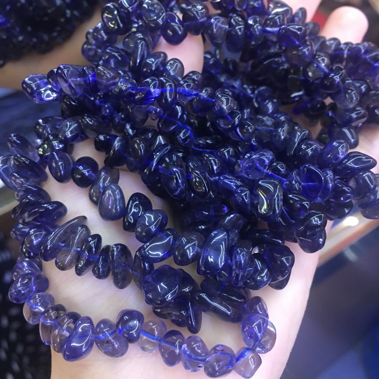 天然堇青石随行手链 色泽宝蓝 晶体通透 成色漂亮 品质如图