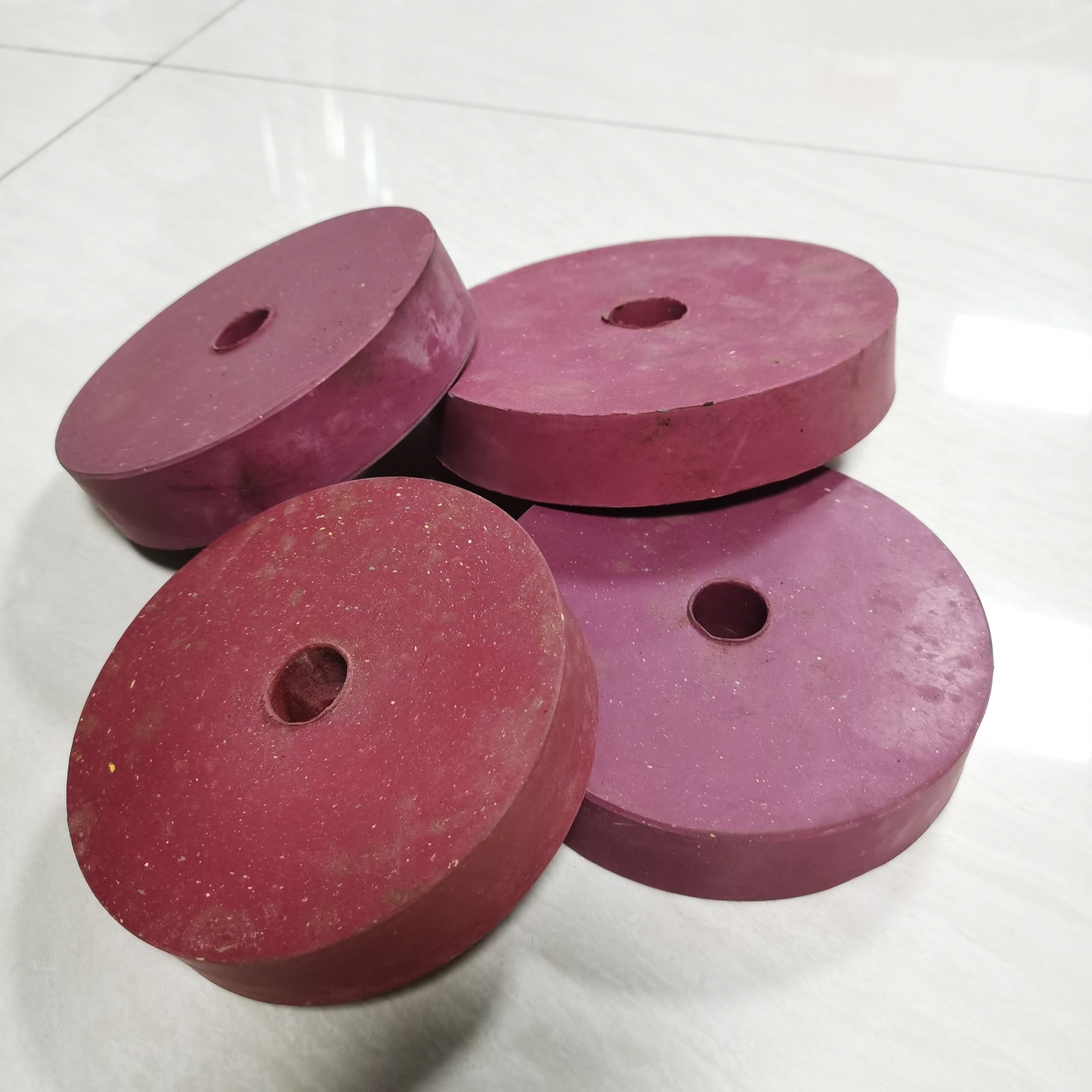 圆红色橡胶减震垫大圆形缓冲块防震橡胶垫冲床红圆胶垫加厚工业用