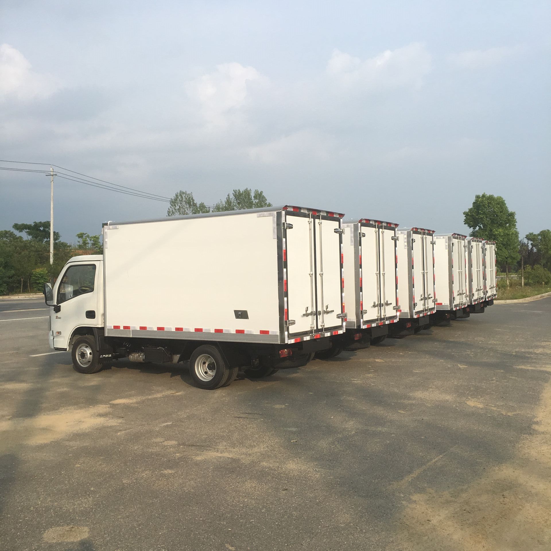 移动小型冷藏运输车 冷冻食品专用货车 水果冷藏汽车优惠价