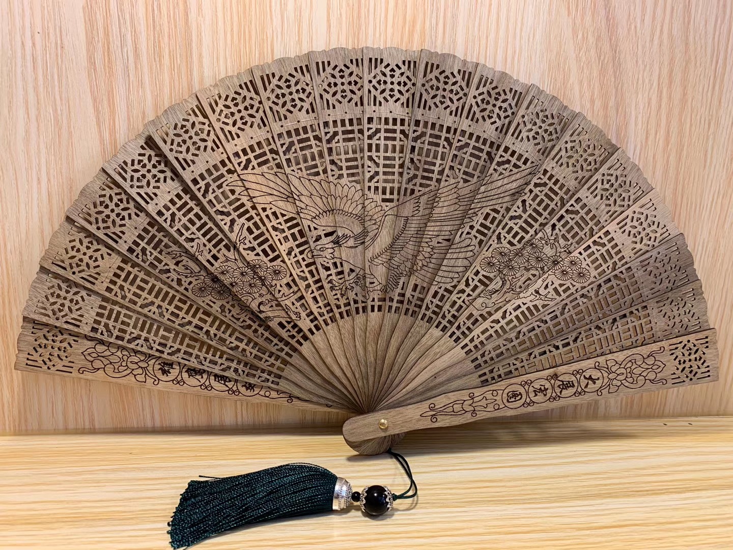 木扇子折扇镂空木质雕花金丝楠木中国风夏季折叠装饰工艺品摆件