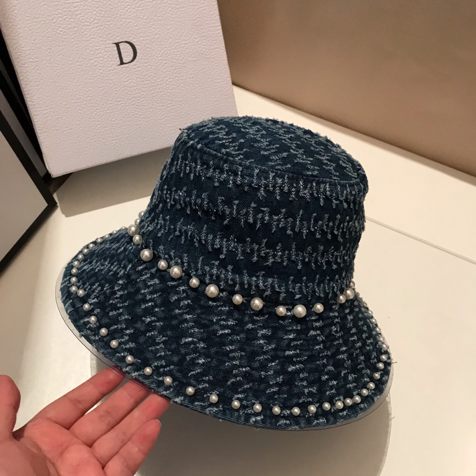 帽子女夏季韩版时尚珍珠牛仔布渔夫帽破洞小香风盆帽女防晒遮阳帽