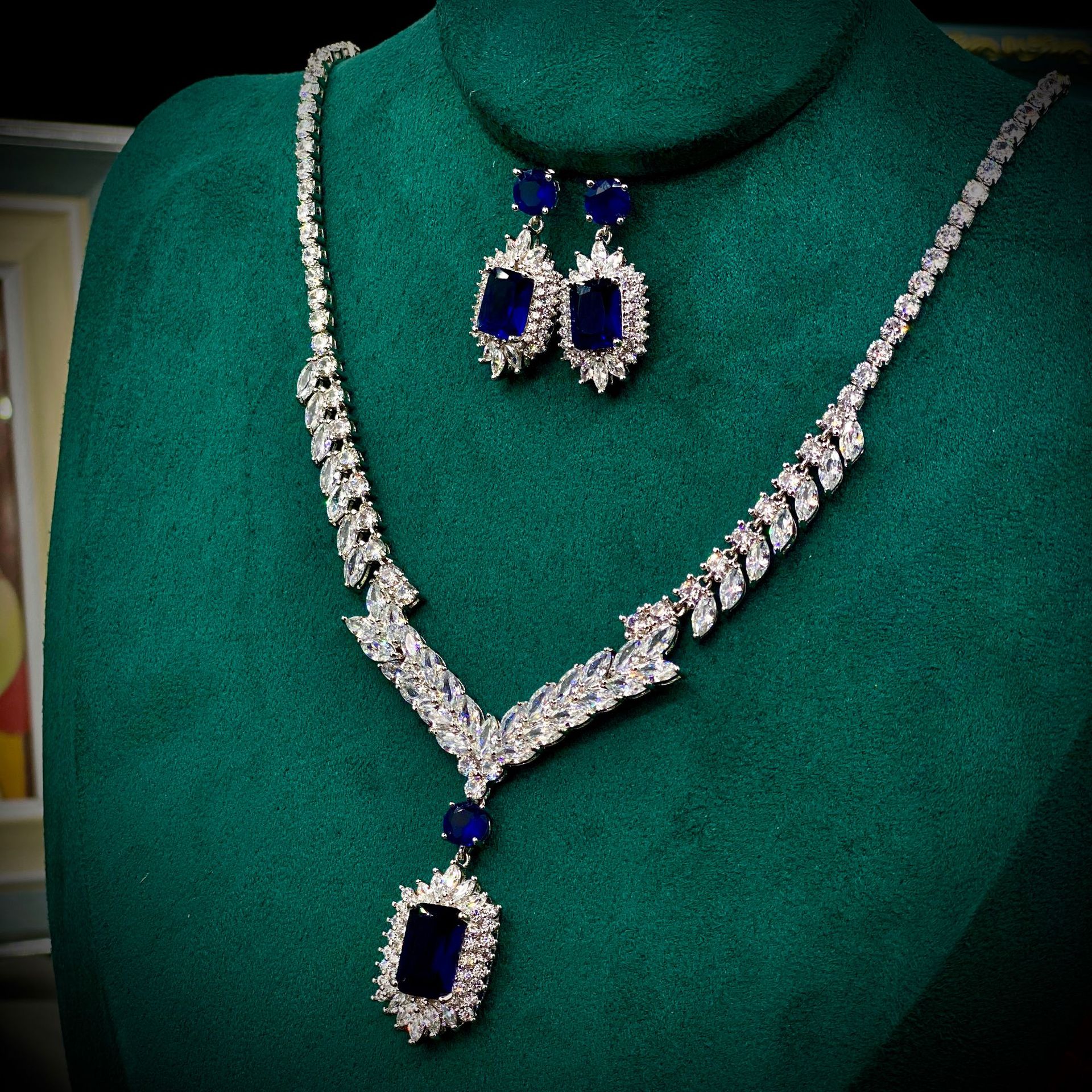 彩色珠宝锆石项链耳环饰品套装新娘晚装中式首饰日常配饰现货货源