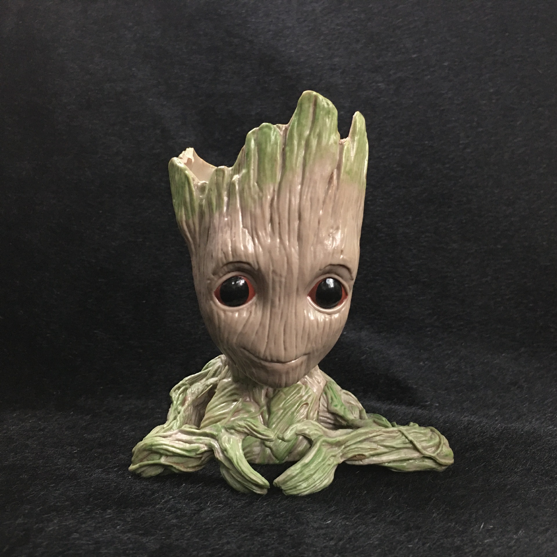 厂家直销 格鲁特 树人花盆 爱心 举托腮 坐姿李小龙委屈吃糖手办