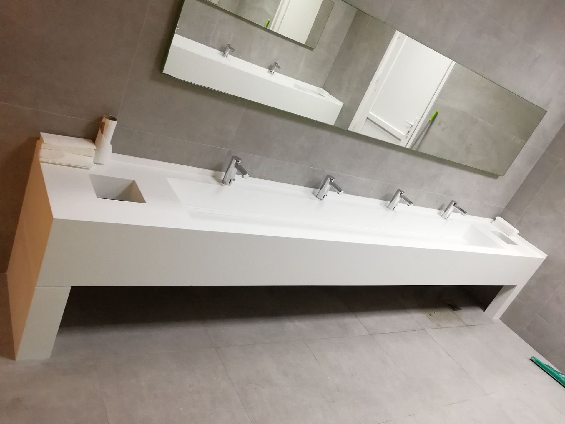 人造石洗手台幼儿园洗手洁具 无缝拼接亚克力一体洗手盆