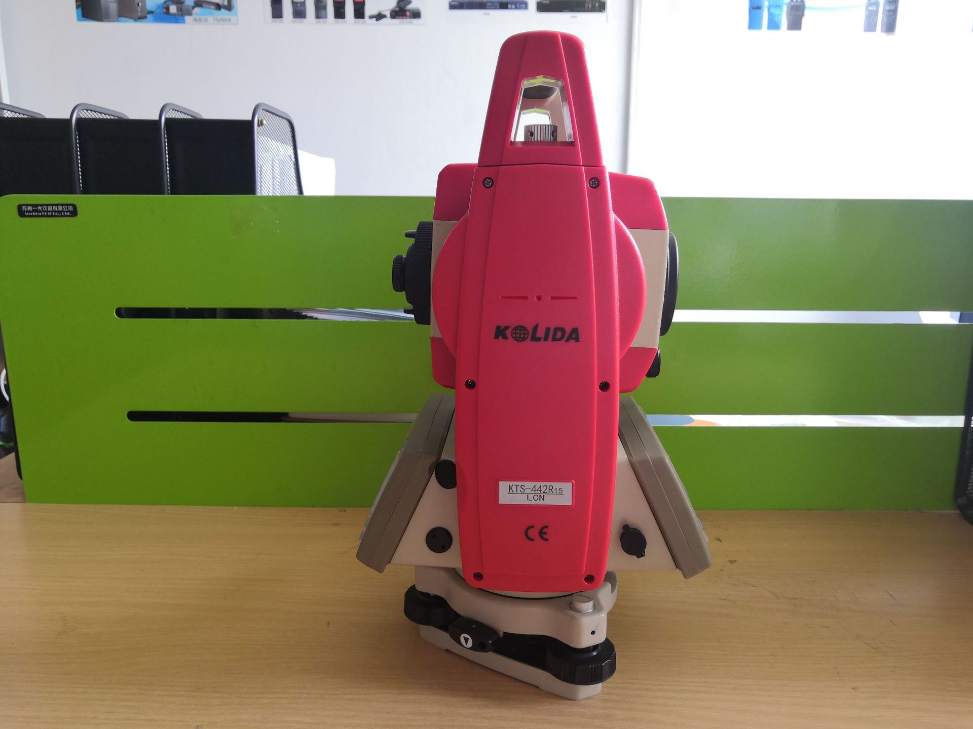 科力达kts-442r15lcn全站仪 长免棱镜1500米 激光对中 无线存储