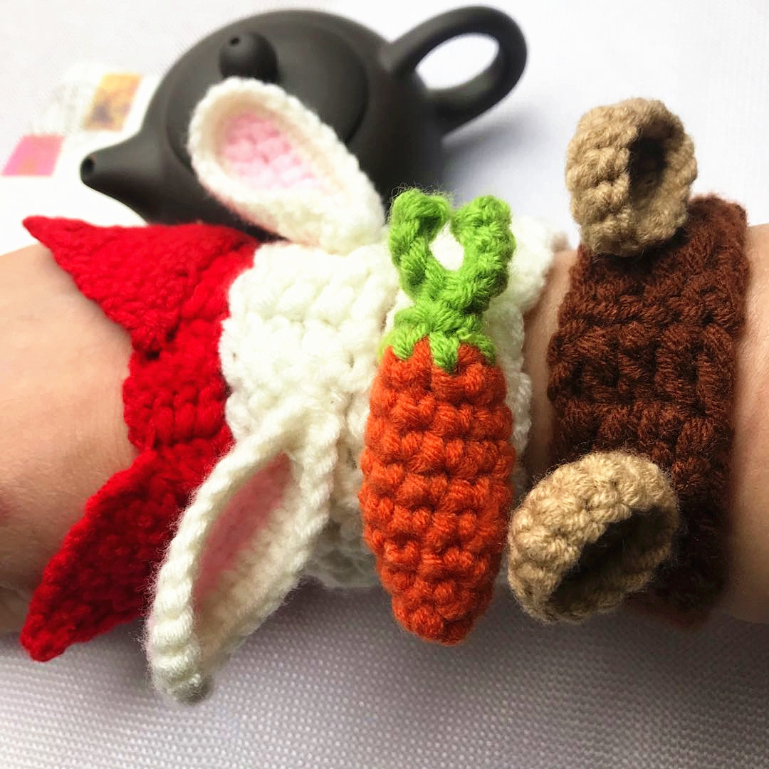 网红成品小熊手环毛线手工diy编织兔子耳朵萝卜手链情侣创意礼品