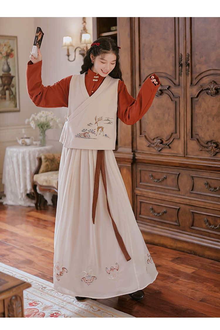 古装女汉服秋冬季改良日常中国风现代唐制仙气汉元素民国风连衣裙