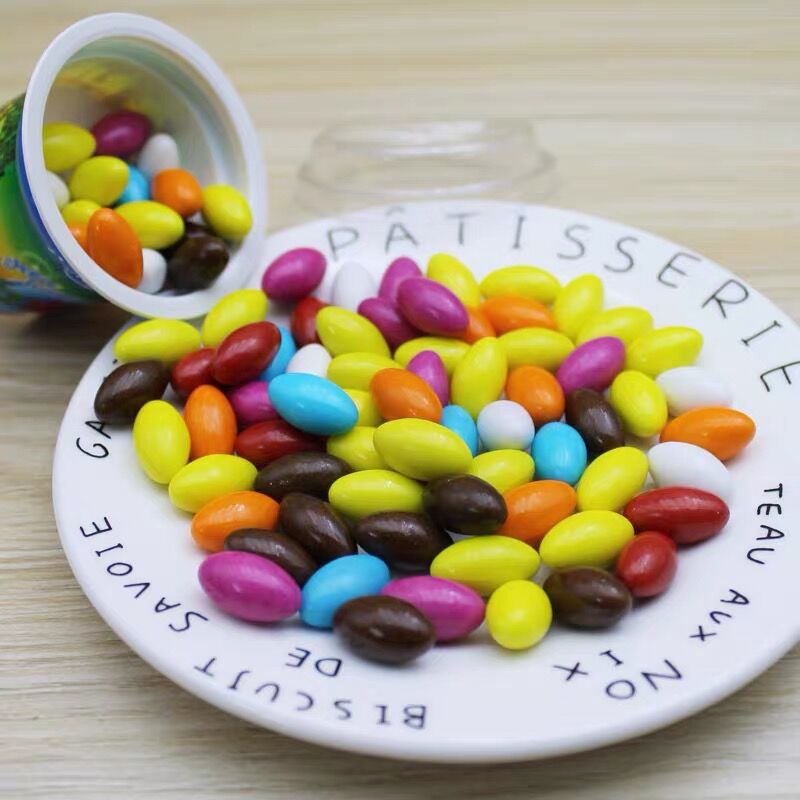 儿童朱古力橄榄豆彩色巧克力豆小粒七彩小孩分享美味糖果零食批发