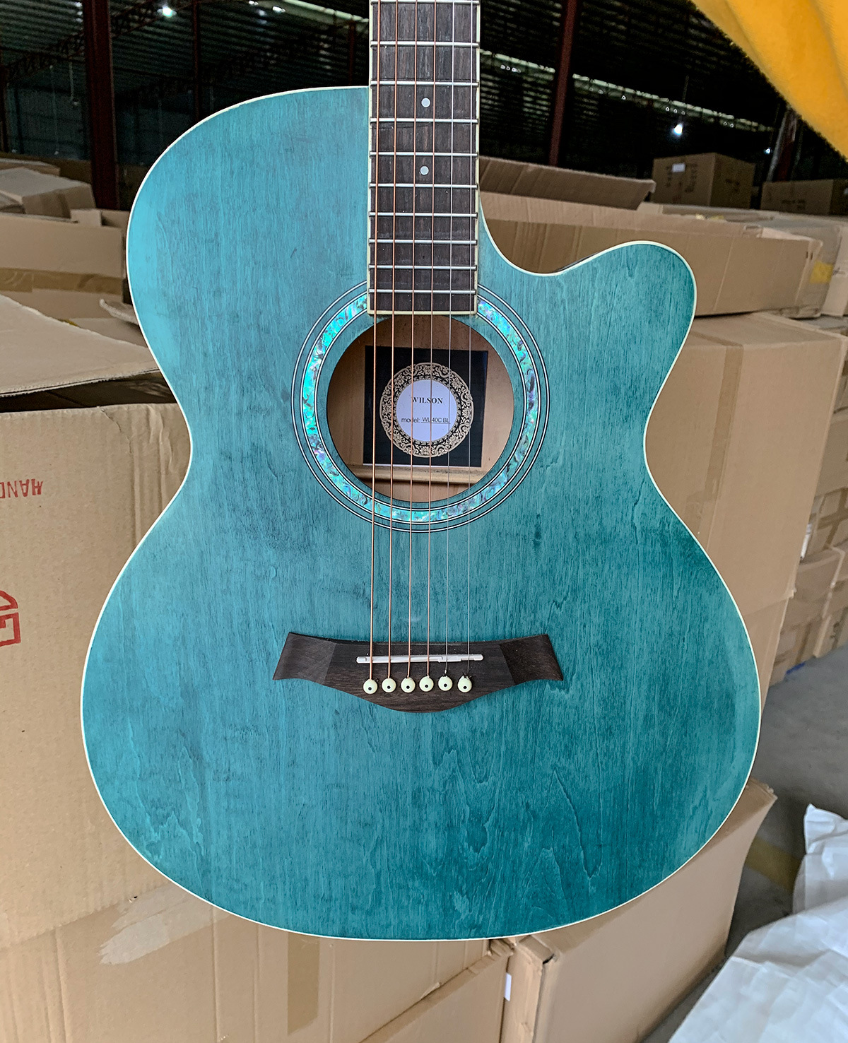 民谣木吉他复古