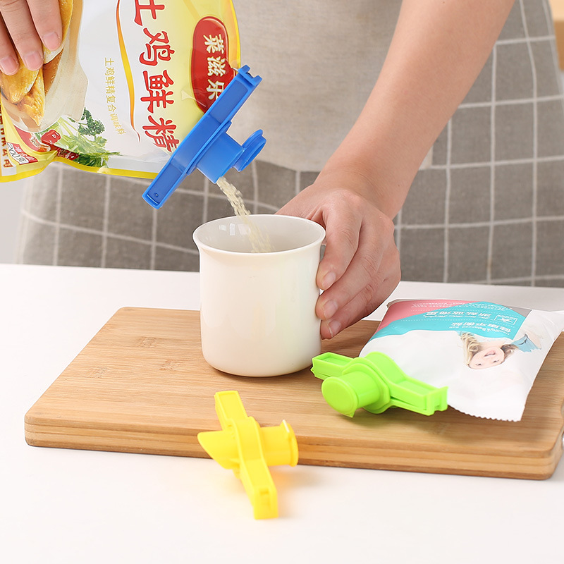 Snack Seal Clip Food Sealed Milk Powder Clip Plastic Bag Outpouring Nozzle Clip Grocery Bag Sealing Bar Sealer