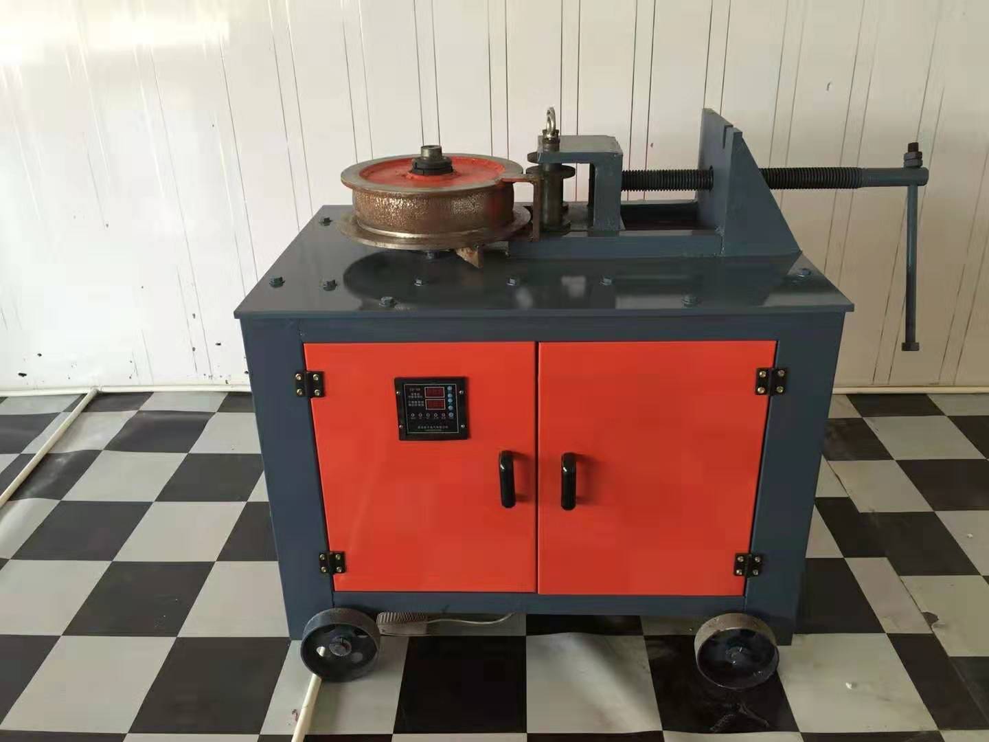 厂家直销电动弯管机 多功能液压弯管机 圆管不锈钢管弯管机价格