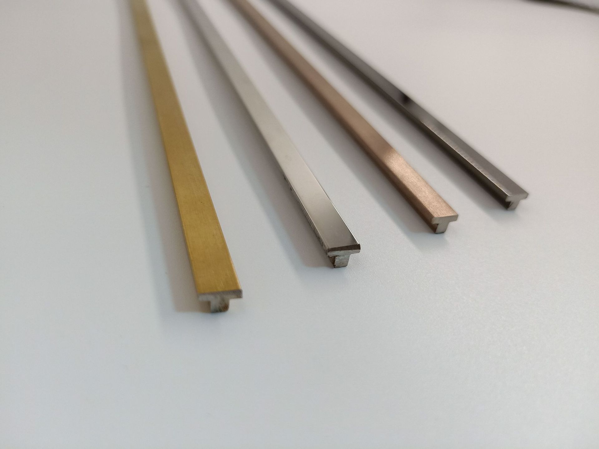 现货304实心不锈钢t型条木饰面压条岩板装饰条背景墙美缝金属条