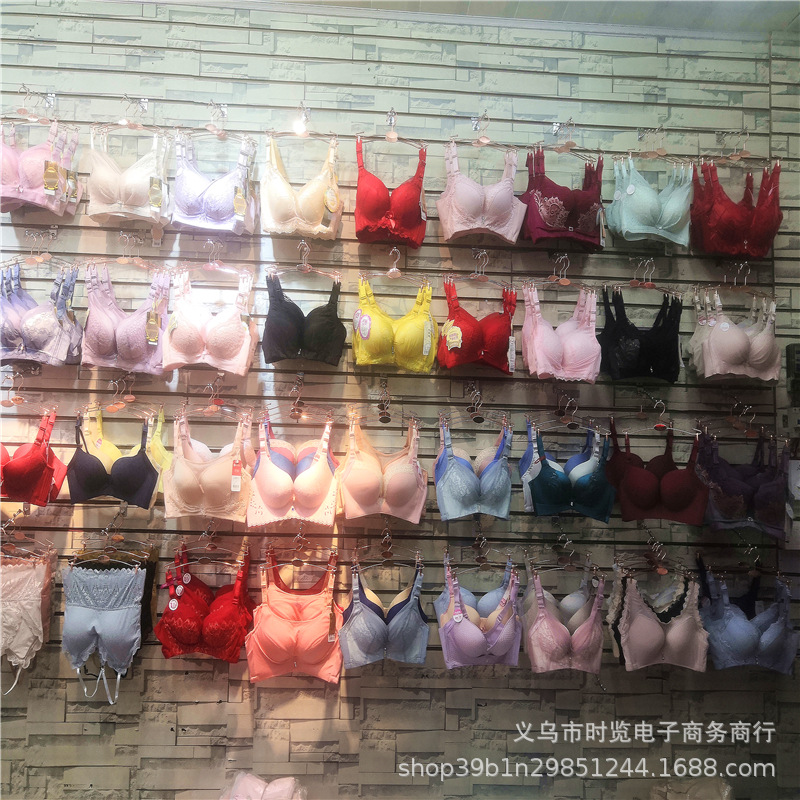 2024 Stall Supply plus Size Women's Bra High-End Lace Underwear Push up Aunt Bra Factory Direct Deliver