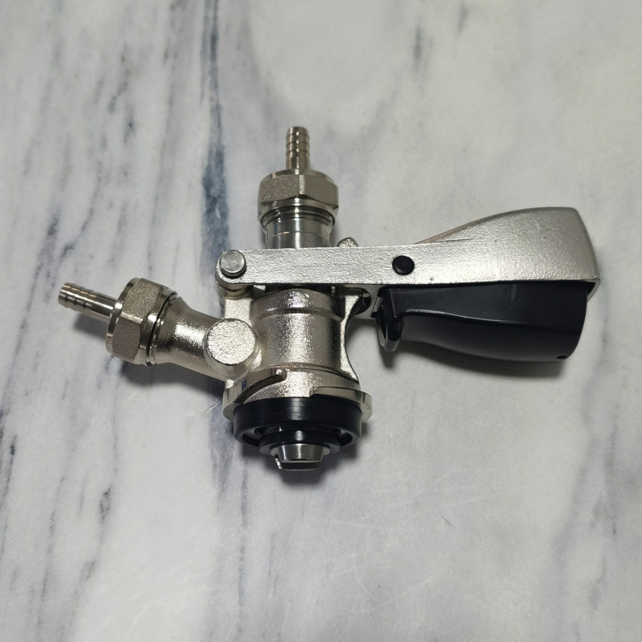 黄铜d型分配器小桶连接器扎啤机设备啤酒分配器