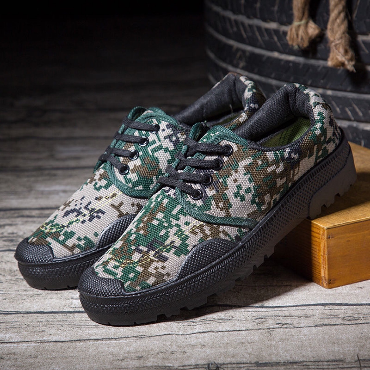 学生军训丛林迷彩作训鞋 海洋数码解放鞋二款颜色 尺码34-45