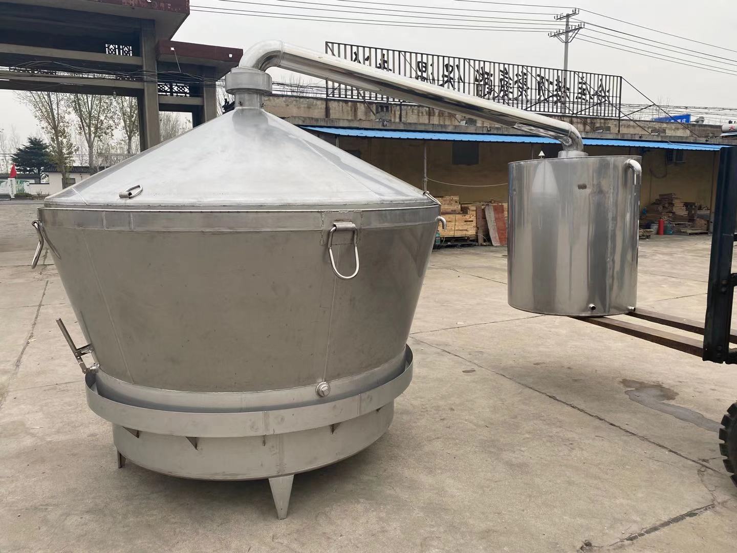 粮食烤酒酿酒设备不锈钢米酒蒸馏器固液两用酿酒蒸锅价格