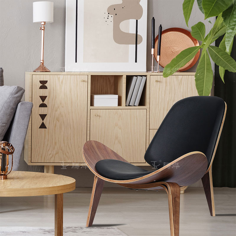 厂家直供 北欧创意三角贝壳椅 休闲飞机椅子设计师单人微笑椅