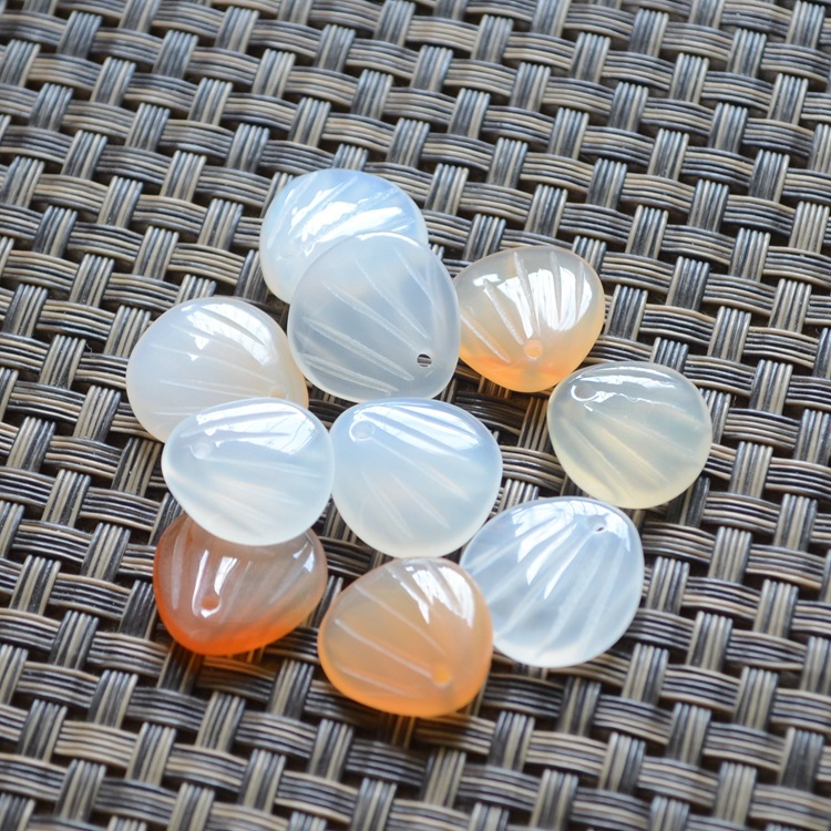 手刻天然玉髓玛瑙贝壳吊坠 diy手工饰品配件