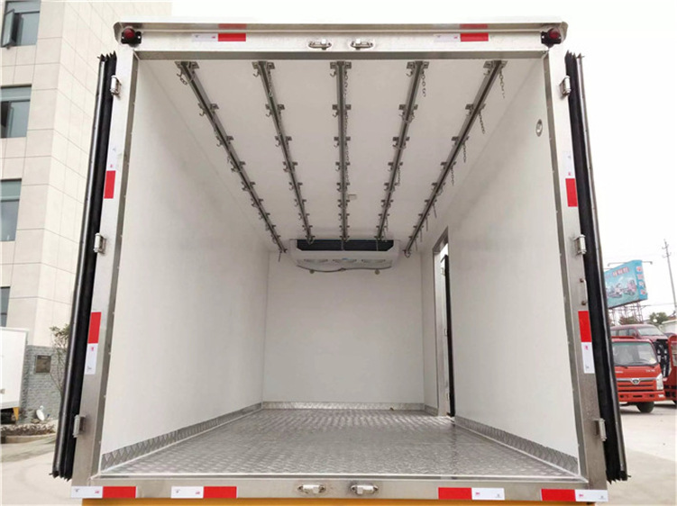 内外玻璃钢保温厢式冷藏车 国六东风蓝牌冷藏车