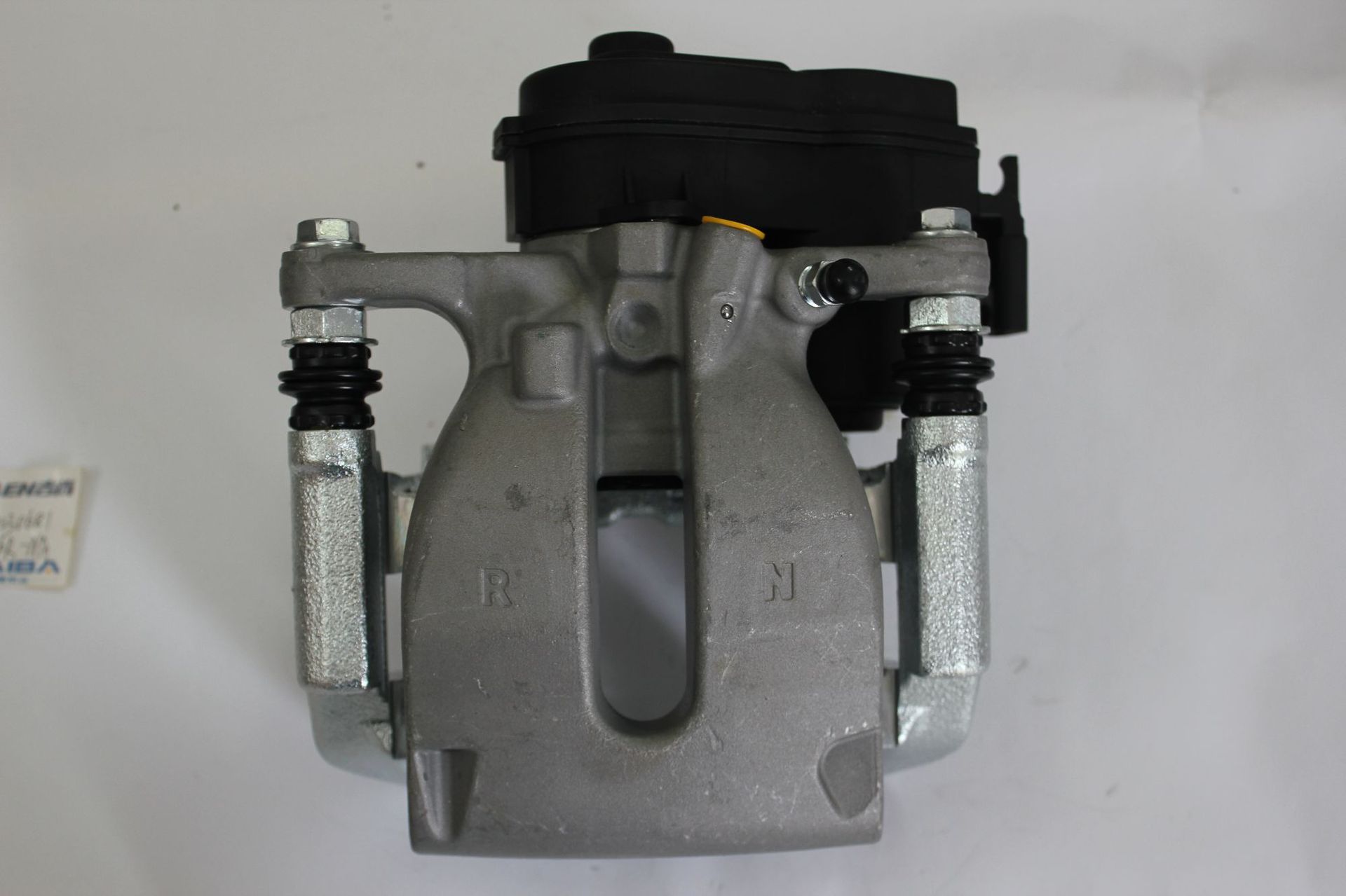 奔驰glemlgls电子后分泵右