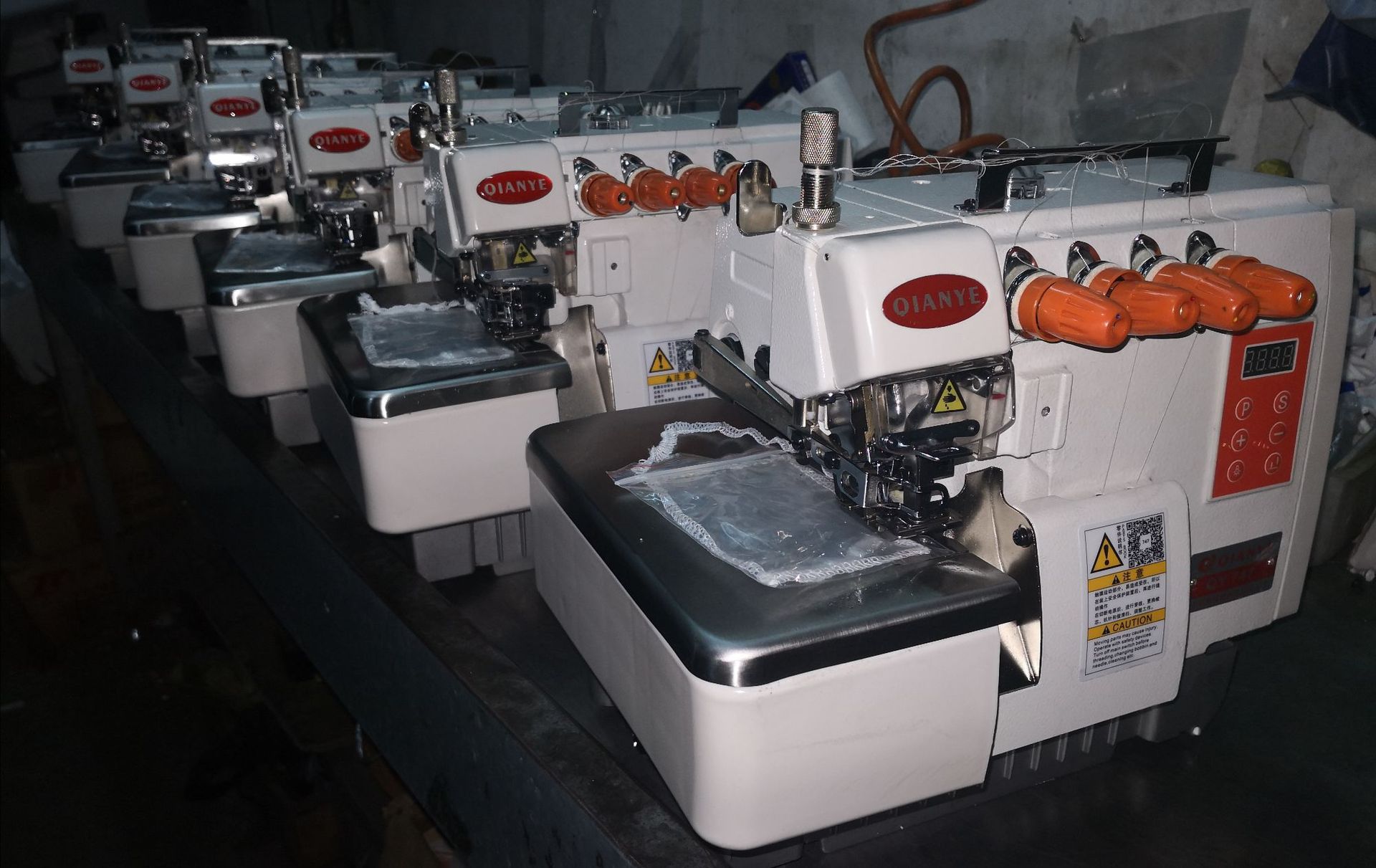 浴帽拷边机三线包缝机银剑款747锁边机工业缝纫机厂家直销