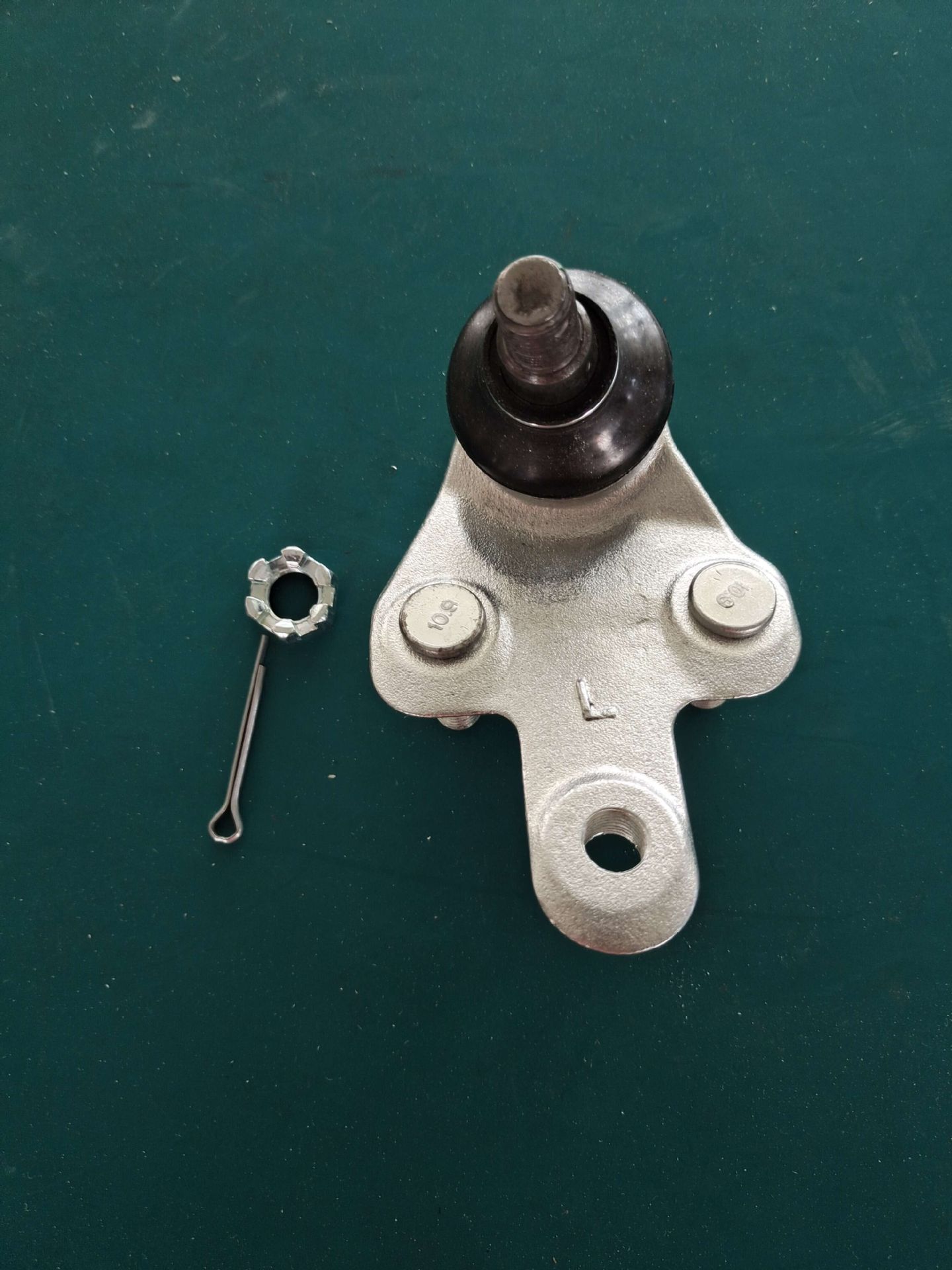 适用于丰田雷克萨斯平衡杆拉杆球头