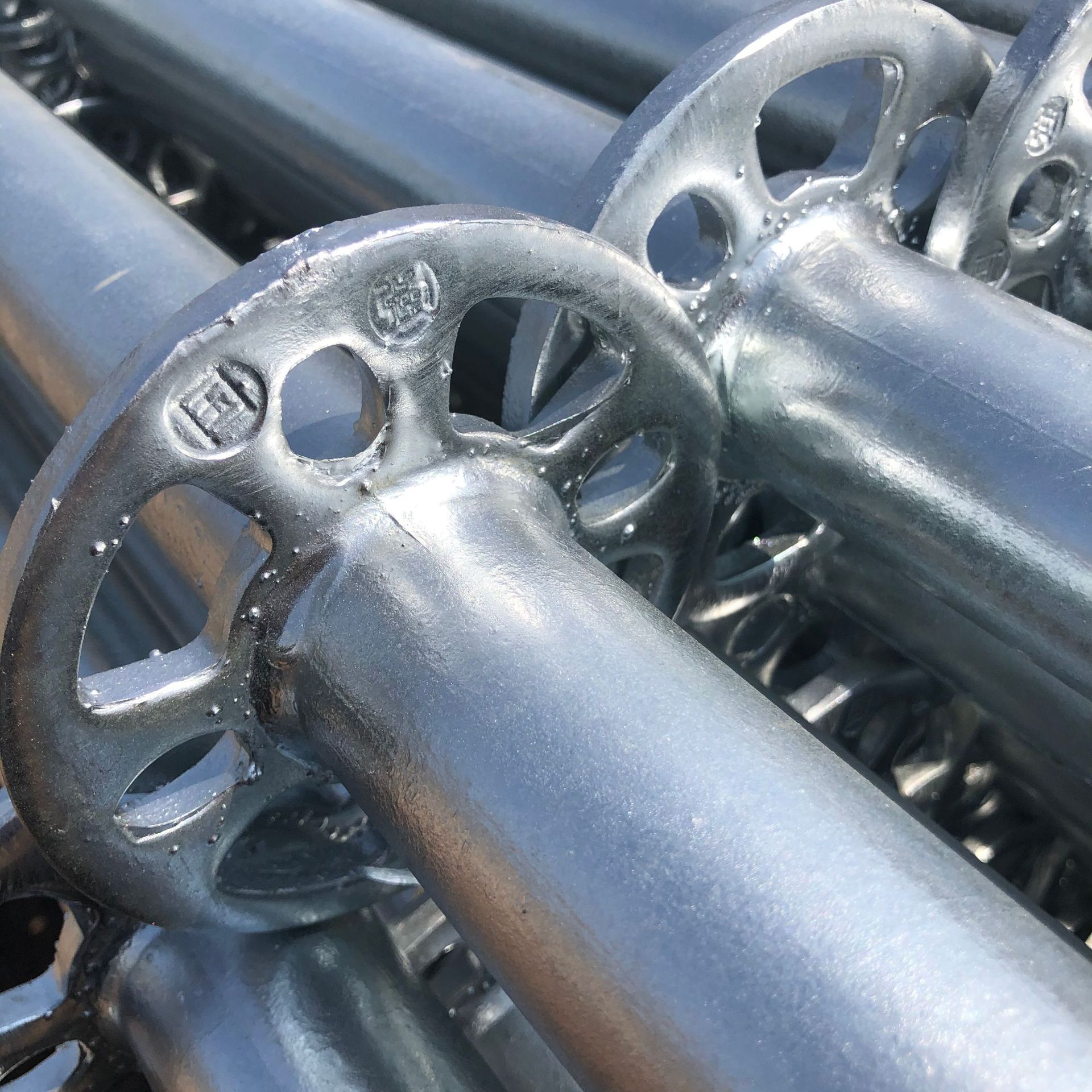 盘扣脚手架重庆厂家直销 热镀锌承插式脚手架 建筑桥梁架雷亚架