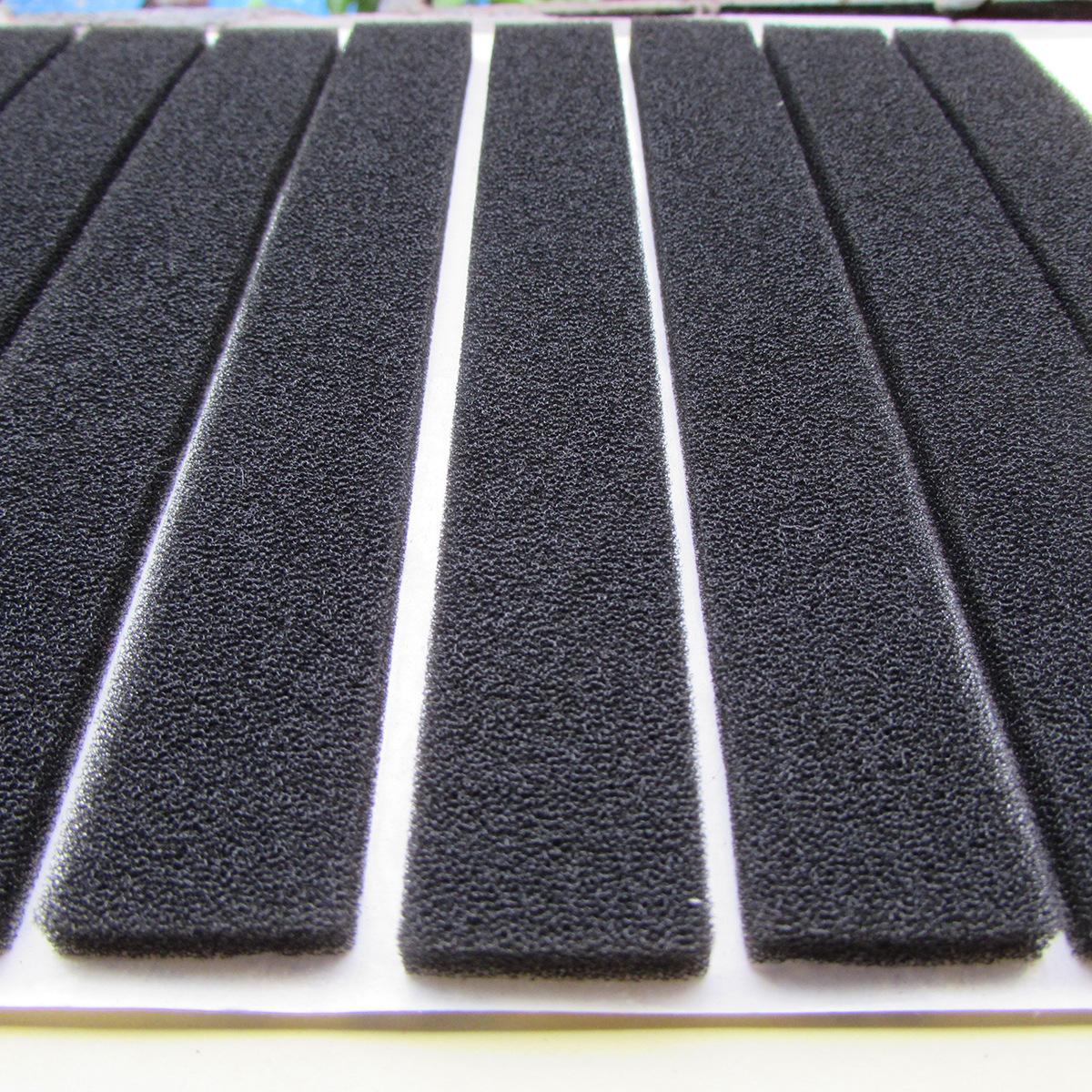 现货电子电器eva泡绵垫减震塑胶不织布垫防滑防火泡沫垫胶可自粘