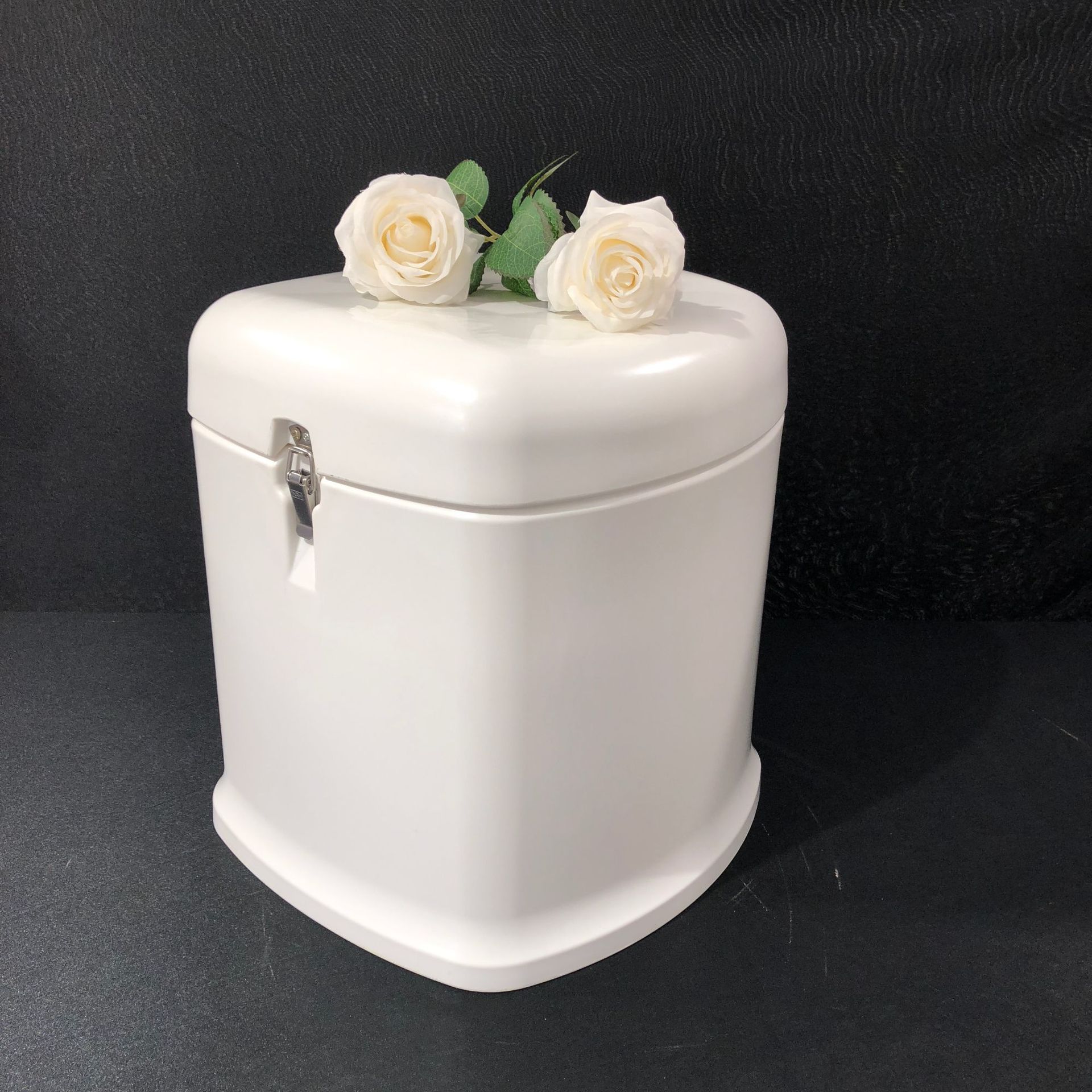 厂家滚塑加工生产骨灰盒 仙闲盒 滚塑定制 殡葬用品