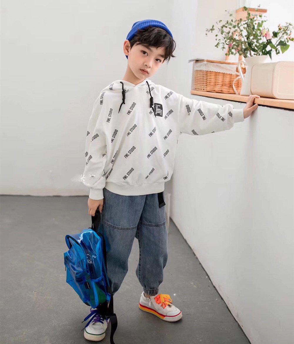 一线潮牌童装城秀 品牌童装折扣秋款小中大童风衣外套 走份批发