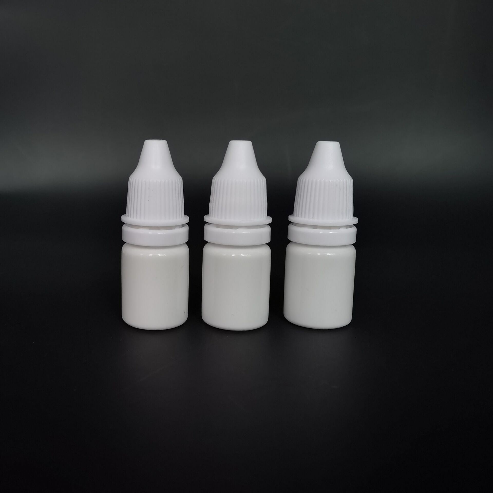 工厂供应5ml白色塑料滴眼瓶 厂家定制hdpe透明滴瓶pet白色塑料瓶