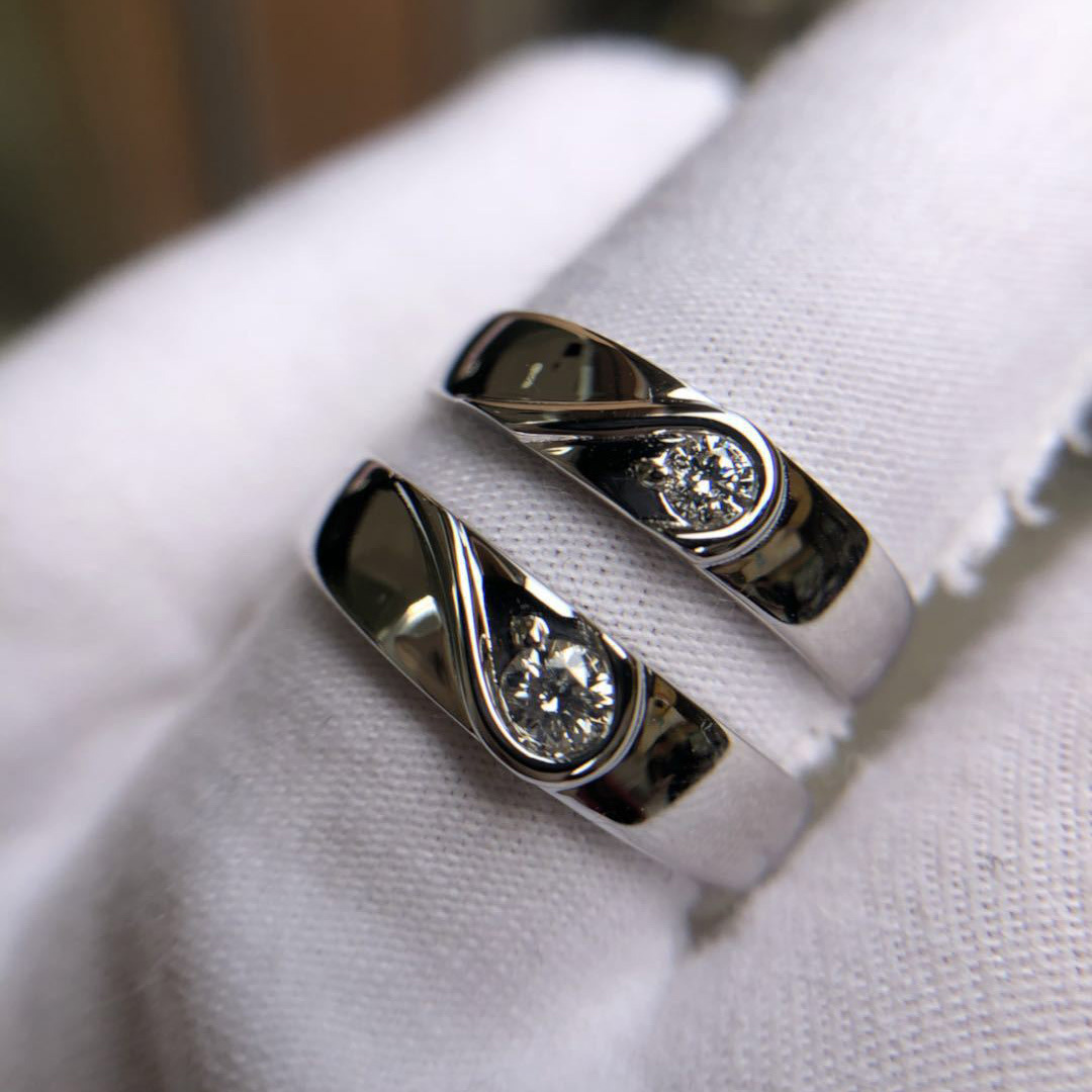 钻戒 18k白金情侣金戒指钻石戒指对戒 k金au750戒指镶嵌