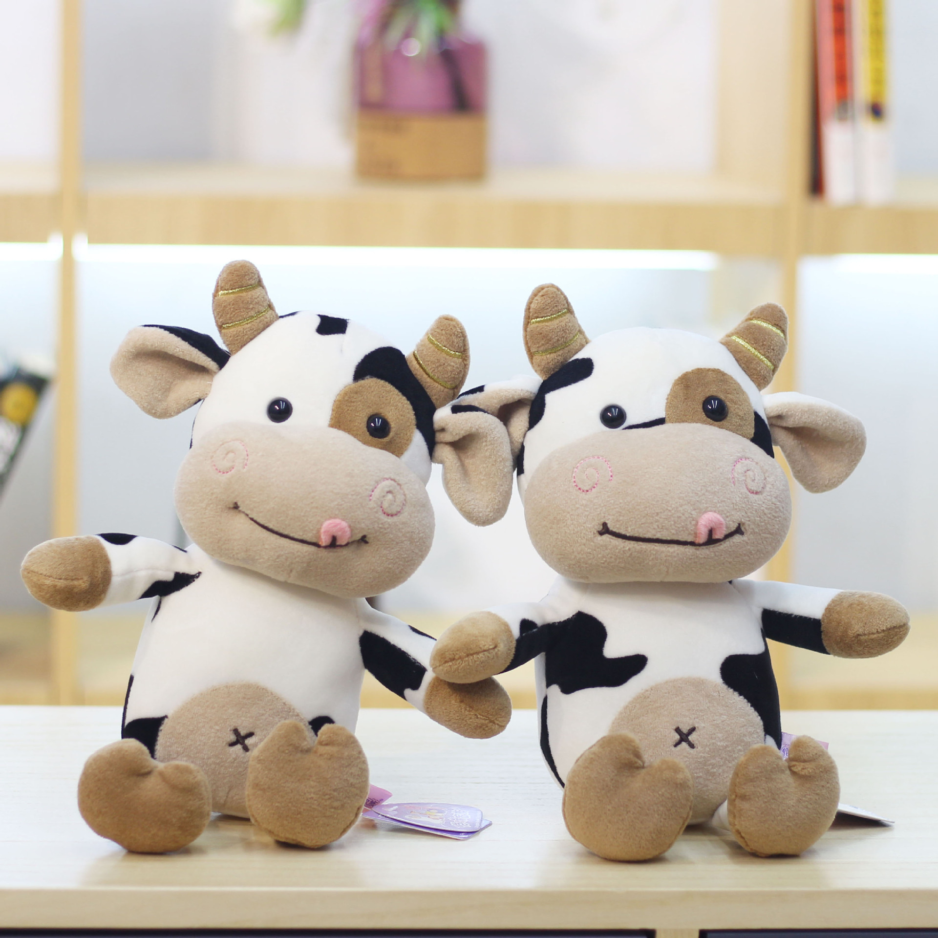 可爱奶牛毛绒玩具小牛公仔玩偶抱枕女生布娃娃吉祥物定制活动礼品