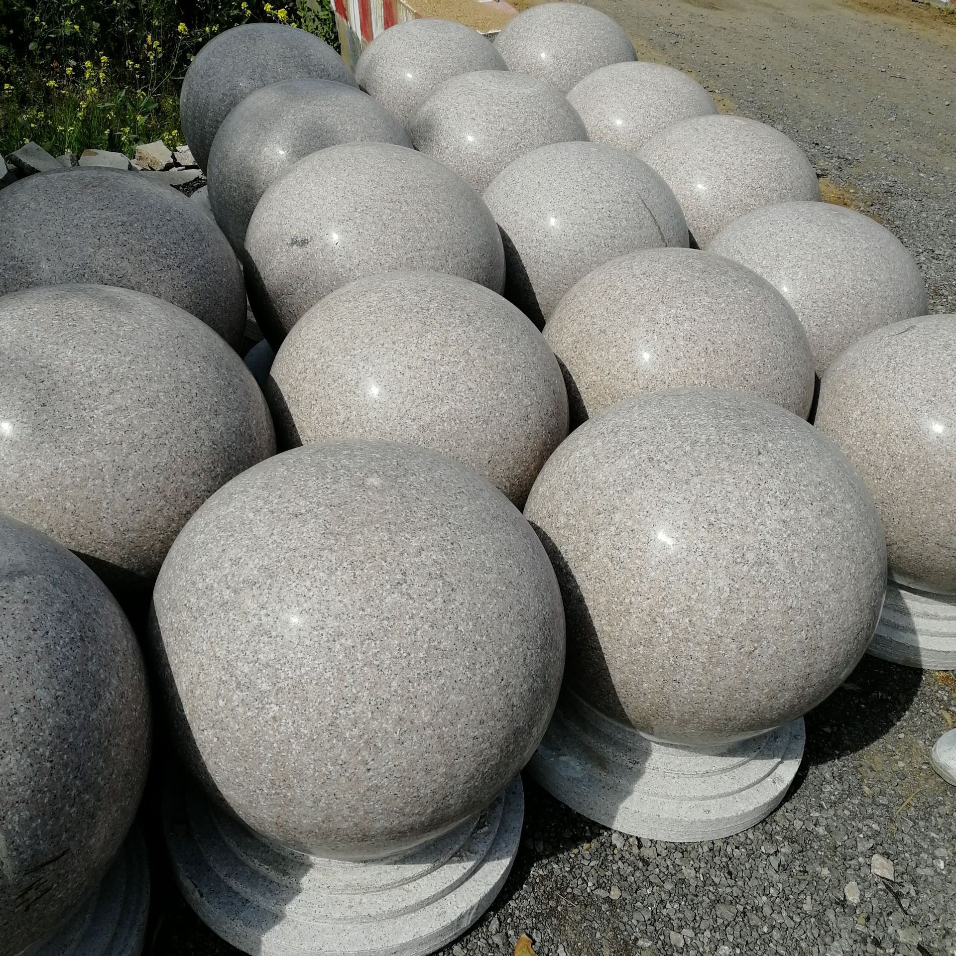 石球石墩路障 广场学校花岗岩防撞石球 挡路圆球