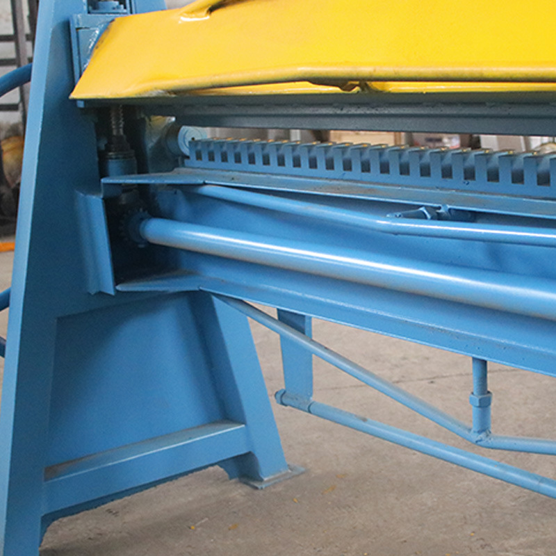 手动折边机 手动折弯机 铁皮薄板折弯机 质量保障