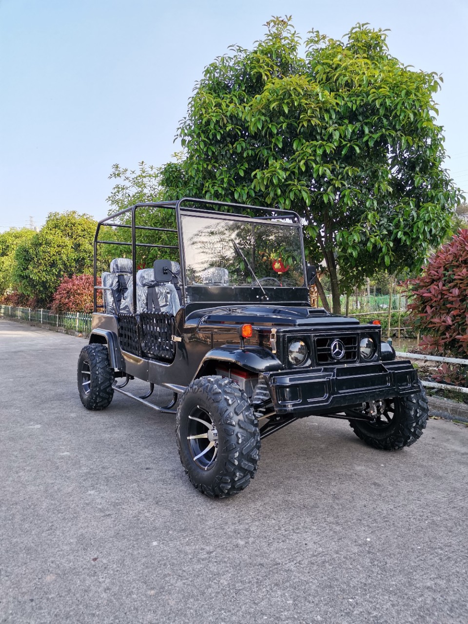 北极天 电动沙滩车四轮越野沙漠摩托车utv全封闭老年代步车方向盘