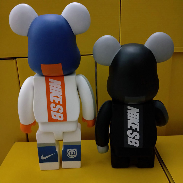 bearbrick400%暴力熊积木熊nikesb 潮玩装饰公仔玩偶手办模型摆件