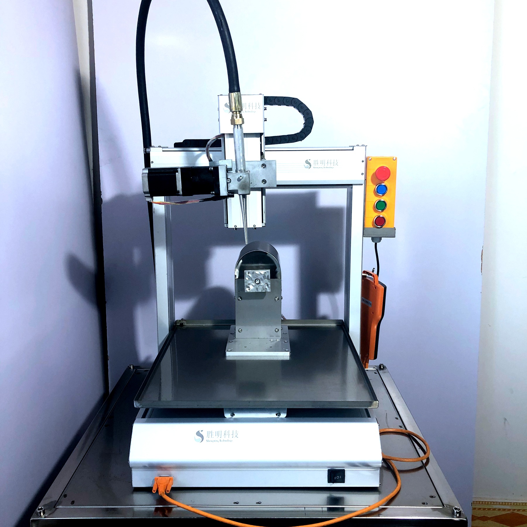 手机壳去毛刺sm05干冰去毛刺自动化三维五轴去毛刺自动机平台