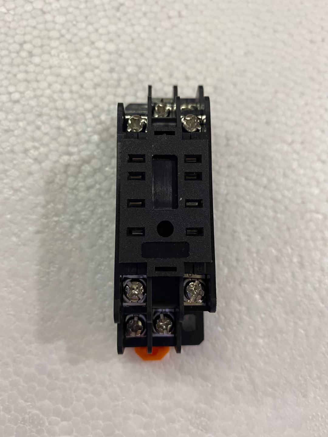 全新原装正品特斯拉relay socket 高品质8脚继电器插座pyf08a2