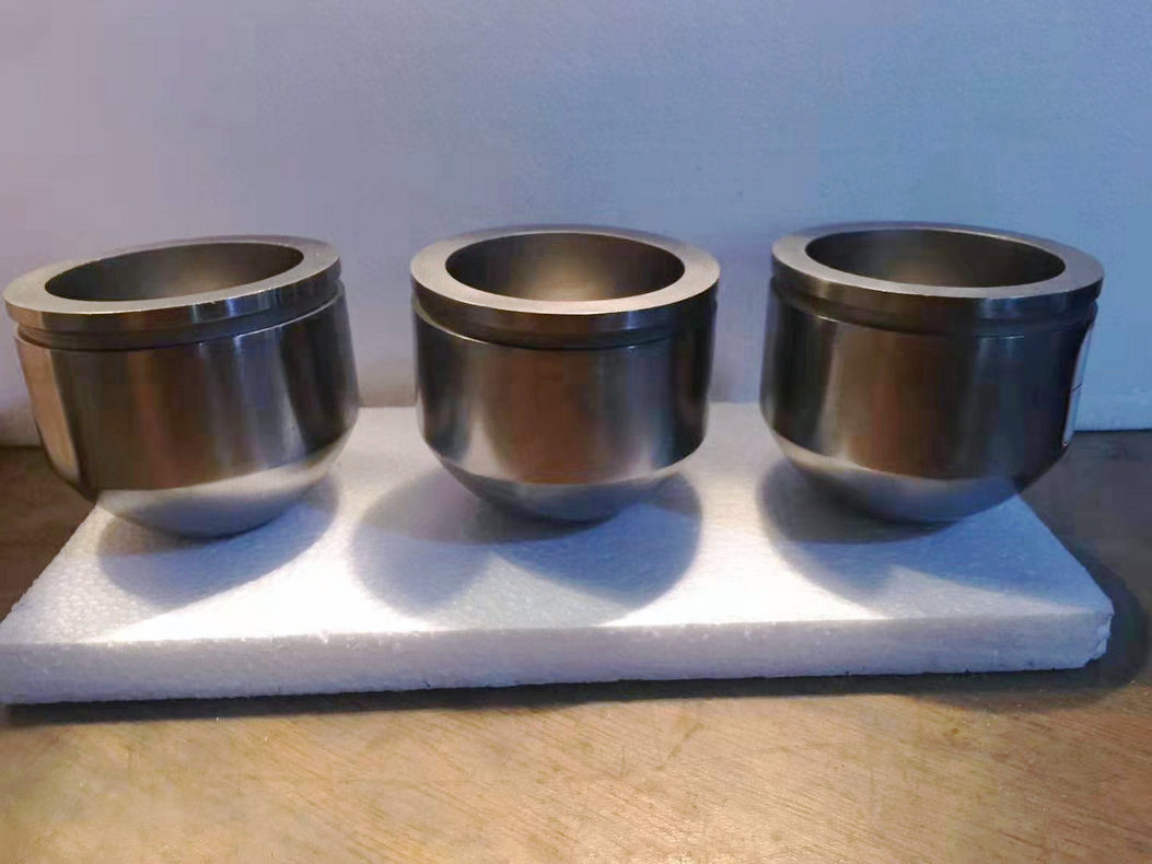 厂家直供 钨坩埚 较较高硬度钨棒 钨电极 可批发销售