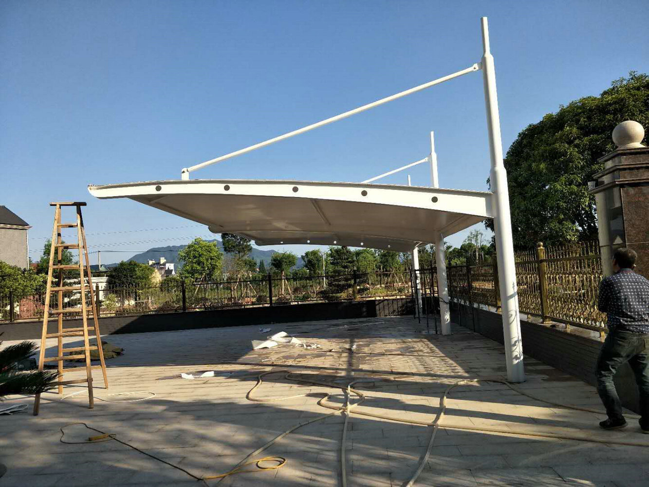 厂家供应pvc膜布户外膜结构停车棚 张拉膜结构防水车棚